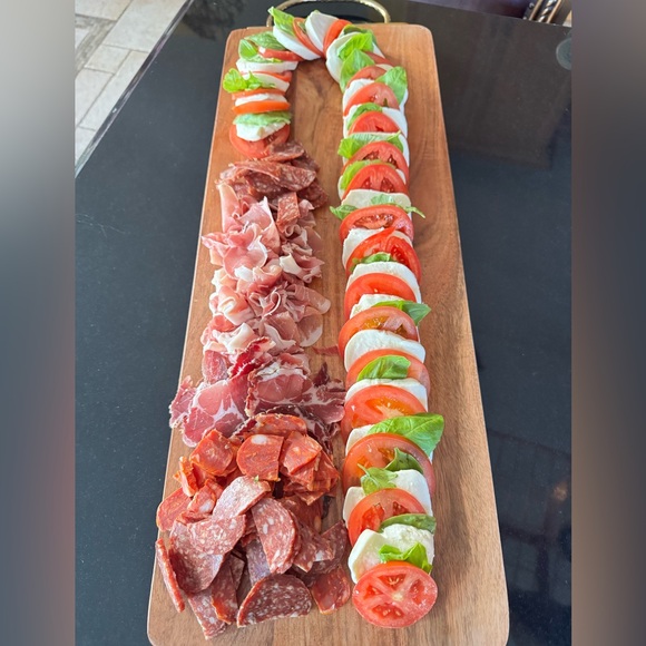 This is my live listing please like and share - Picture 5 of 17